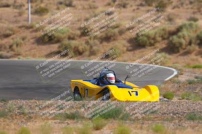 media/Jun-01-2025-CalClub SCCA (Sun) [[eae223c5dd]]/Group 3/Qualifying/